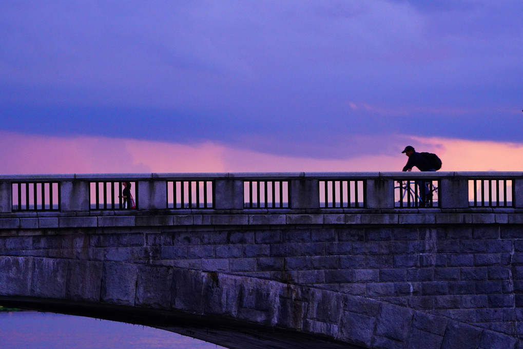 信濃川・万代橋の夕焼け...雨降らなくてよかった！