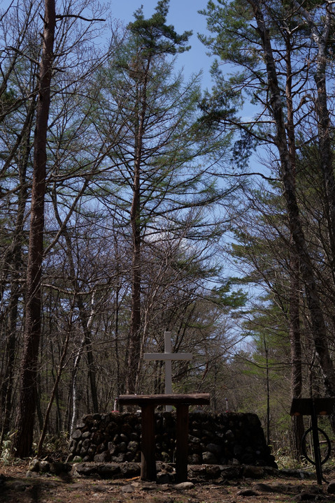 森の中の礼拝所