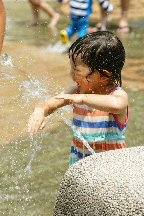 水遊び　～子供たちの夏休み～