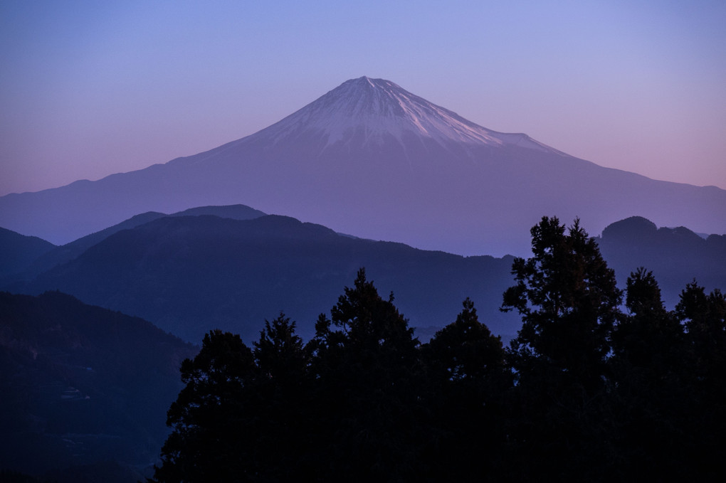 日の出に富士山を撮る