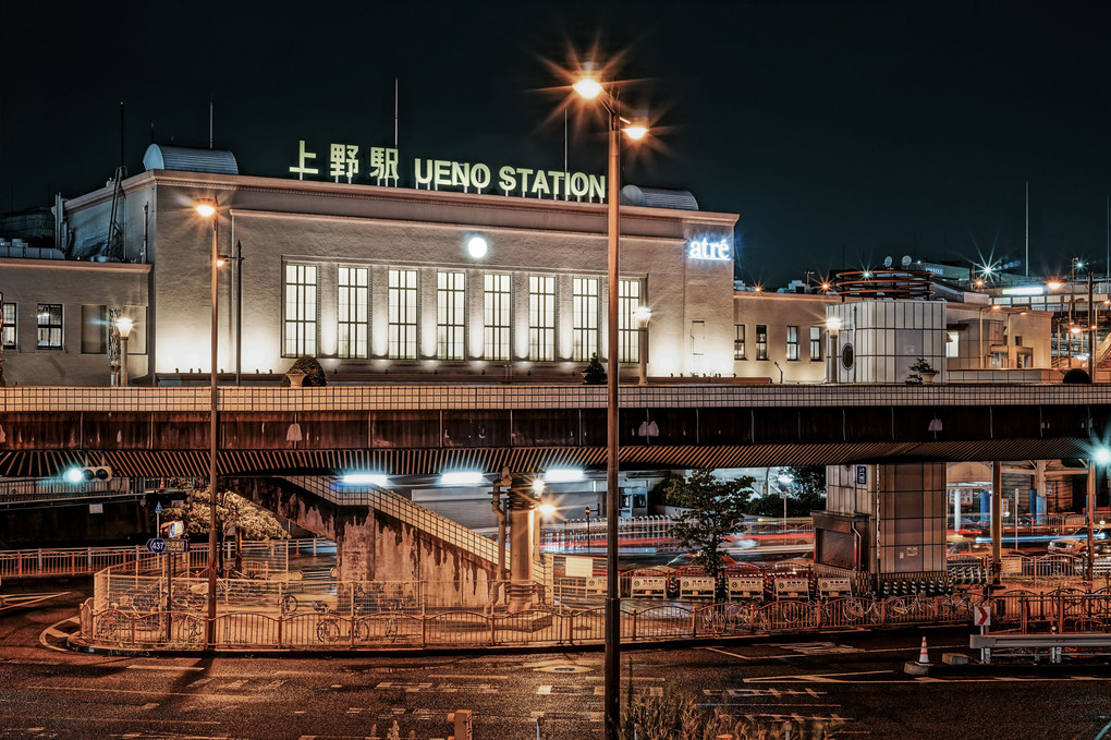 上野駅夜景