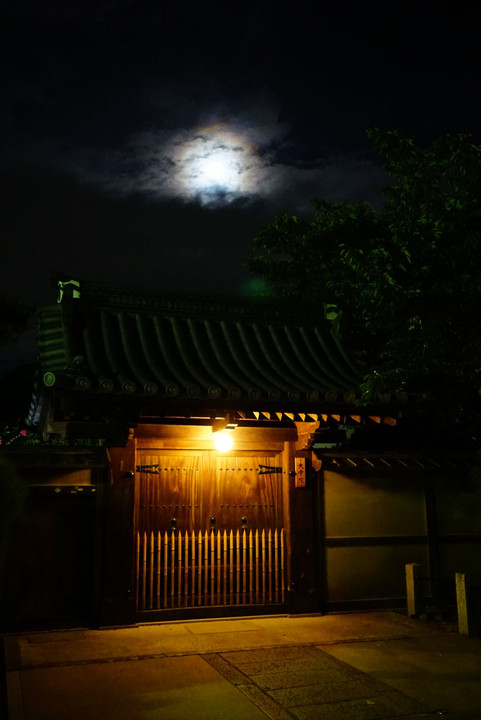 京の月