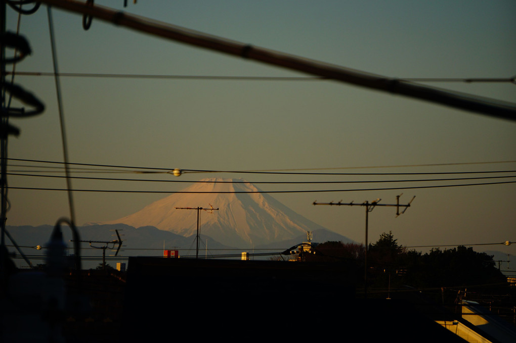 電線あっても富士山