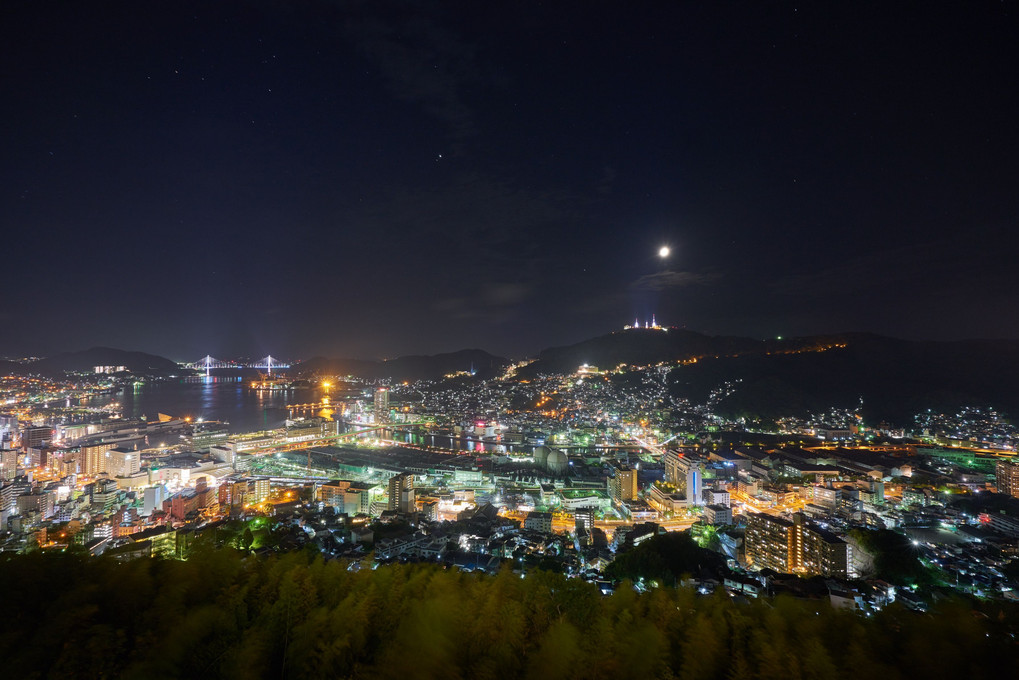 長崎は夜も綺麗だった。