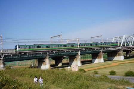 横須賀線を走る列車