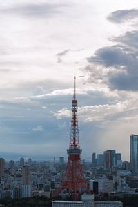 雨間の東京タワー
