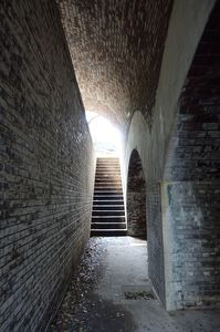 弾薬庫の階段