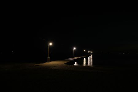 桟橋の夜