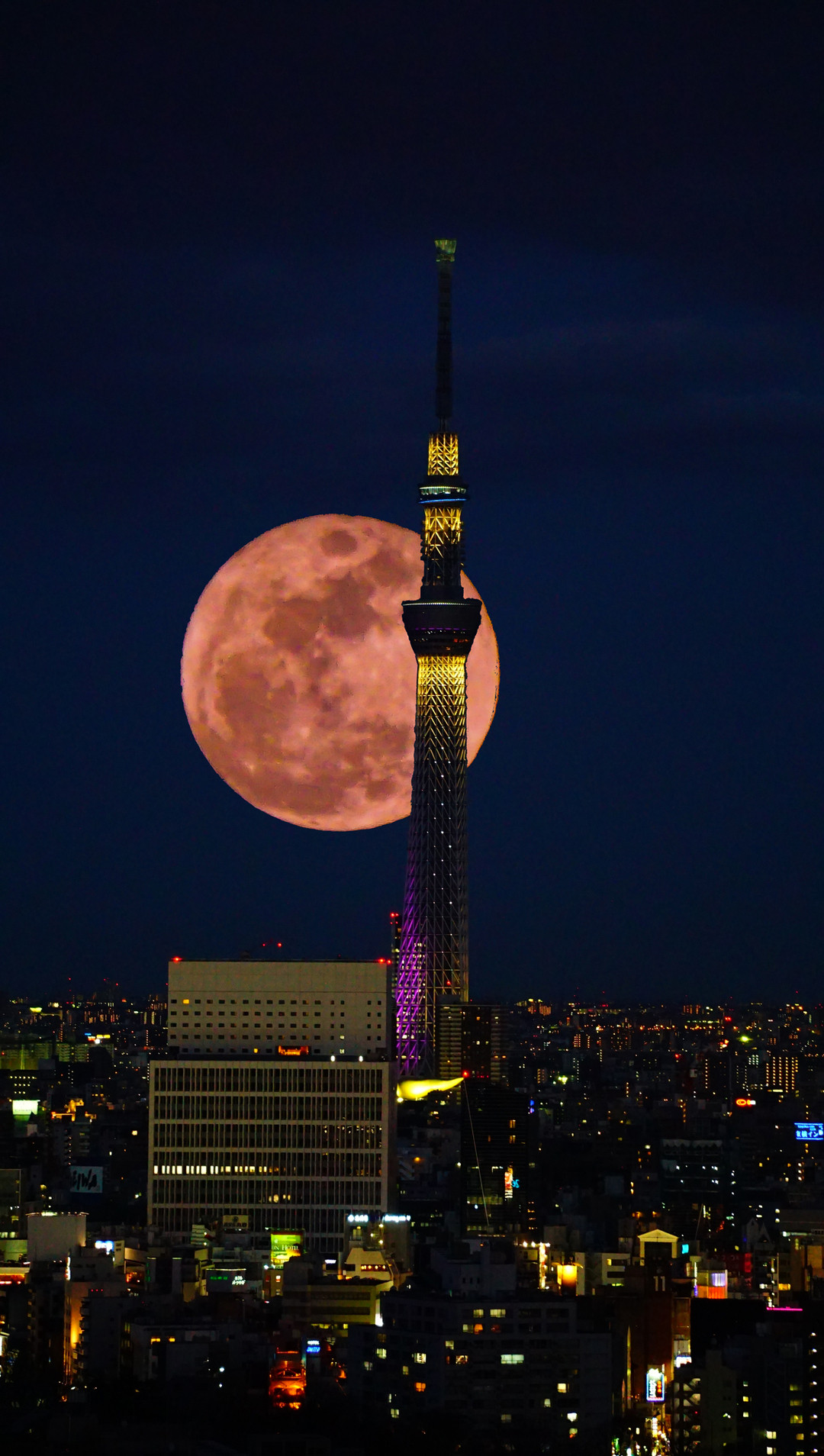合成 満月とスカイツリー夜景 ごまあぶらさん Acafe Aの写真投稿サイト ソニー