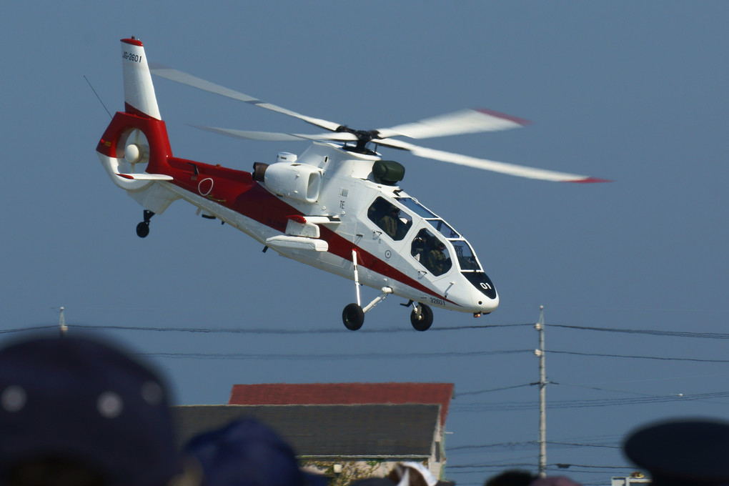 明野駐屯地航空祭 OH-1 飛行試験展示