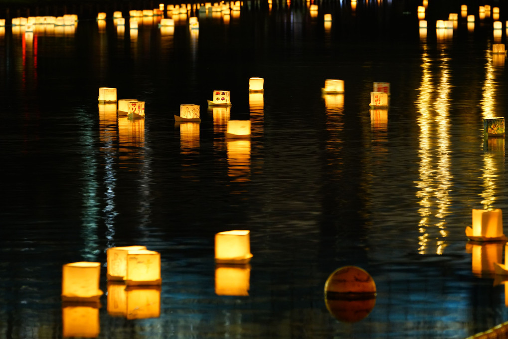 東京大空襲犠牲者追悼・旧中川灯篭流し2017
