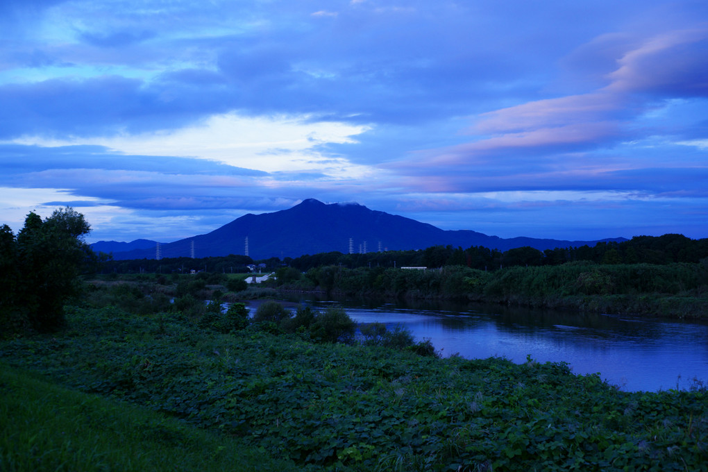 夕刻の筑波山