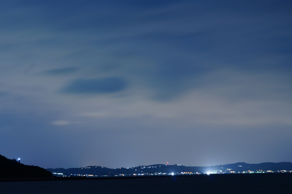 安座真港からの夜景