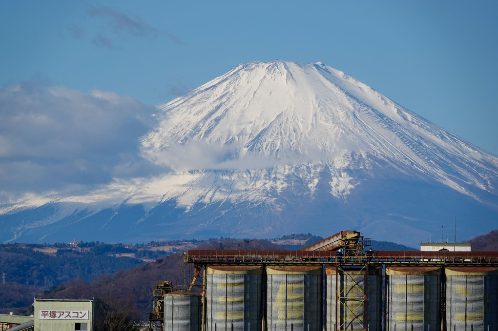 富士山🗻とセメント工場🏭