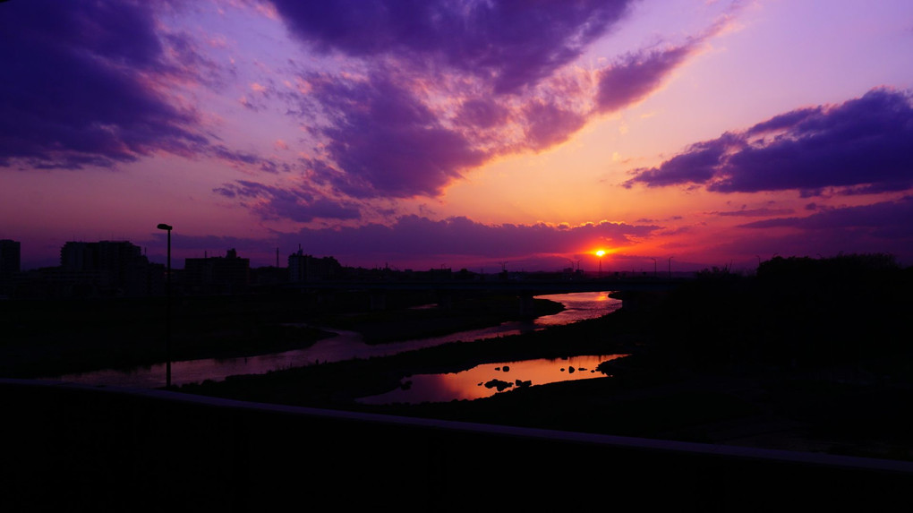 多摩川の夕焼け