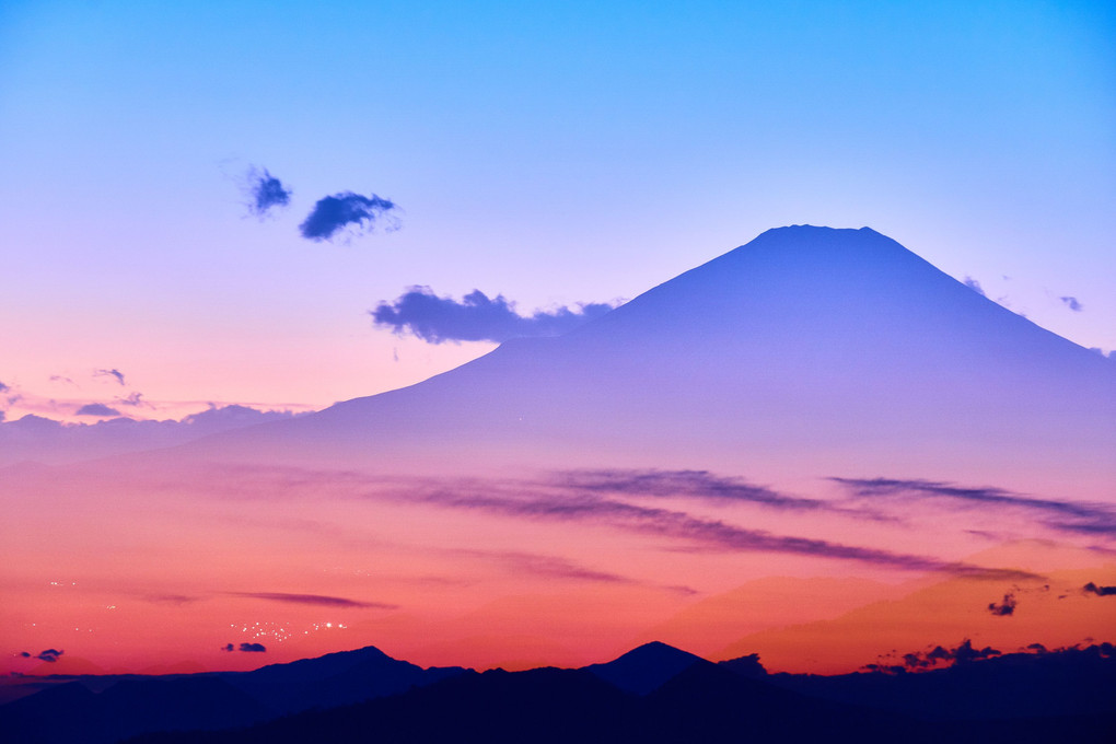 うたかたの富士（浮世絵風幻想富士山）　～2019年もありがとうございました