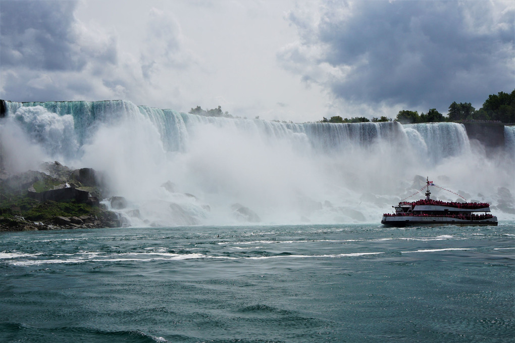The Niagara Falls　轟き  
