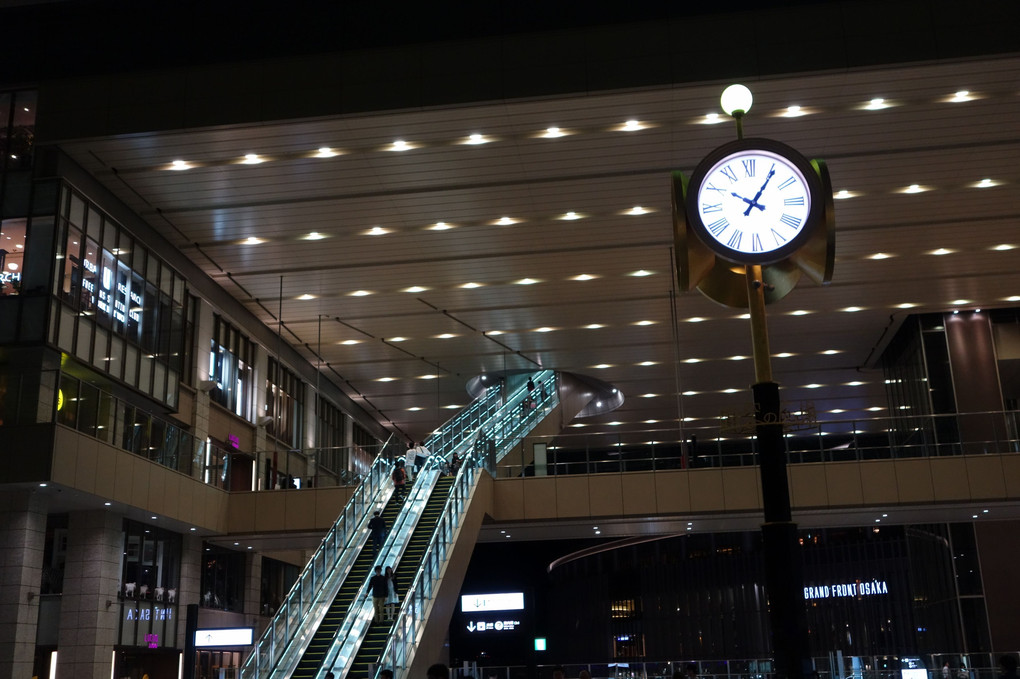 大阪駅で