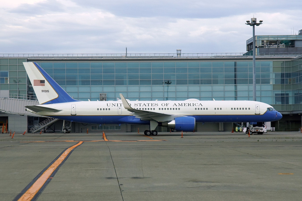 Airforce one その3 副務機C-32A