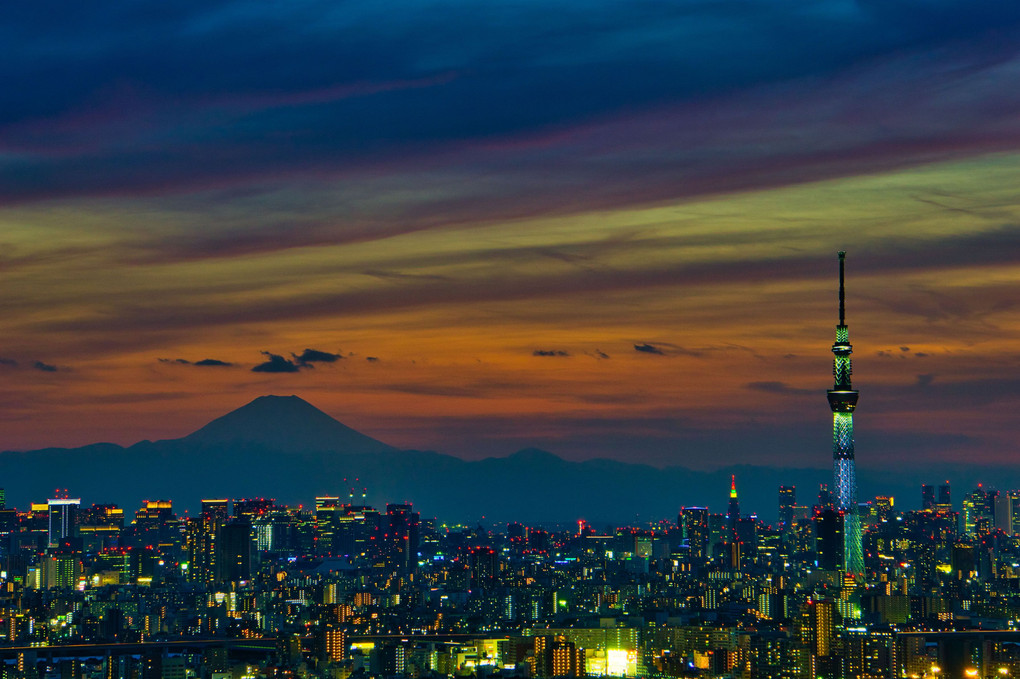 夏の日の思い出・富士山と東京スカイツリー夕景＆夜景