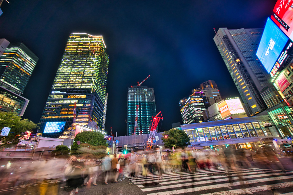 人の波・スクランブル交差点＠渋谷夜景
