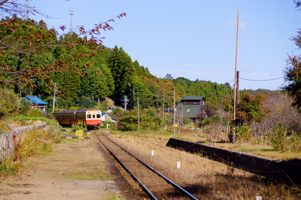 警笛鳴り響く月崎駅