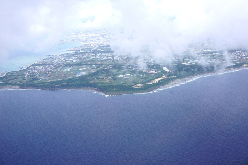 沖縄旅行の機上からの写真