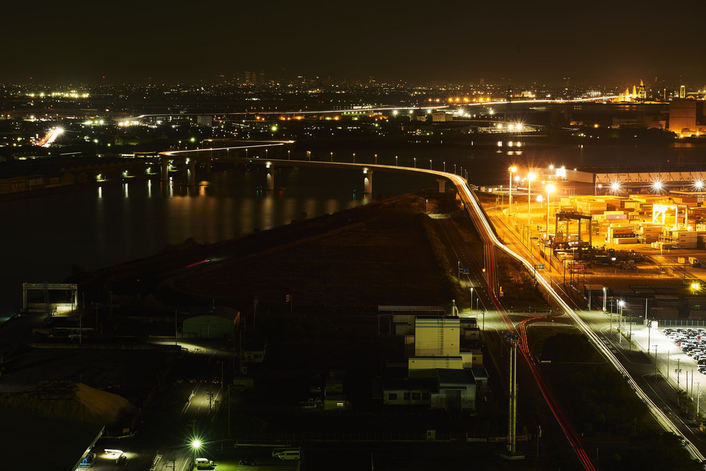 四日市港ポートビルからの夜景