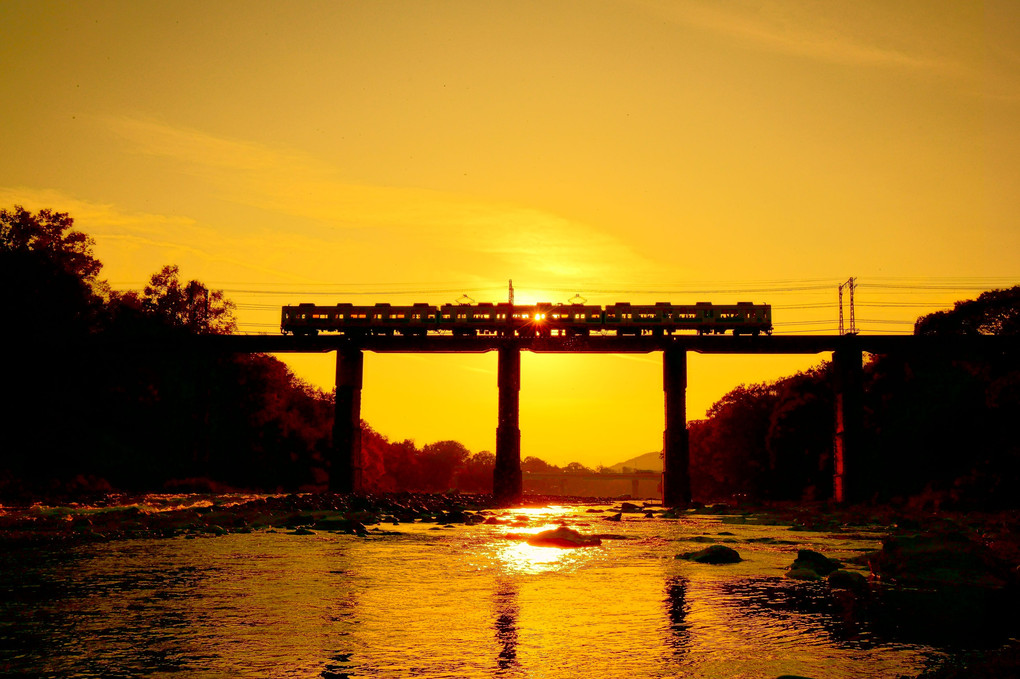 荒川橋梁の夕景