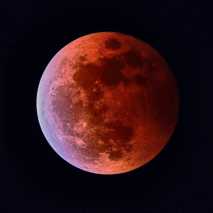 Total Eclipse of the Moon <2014.10.8>