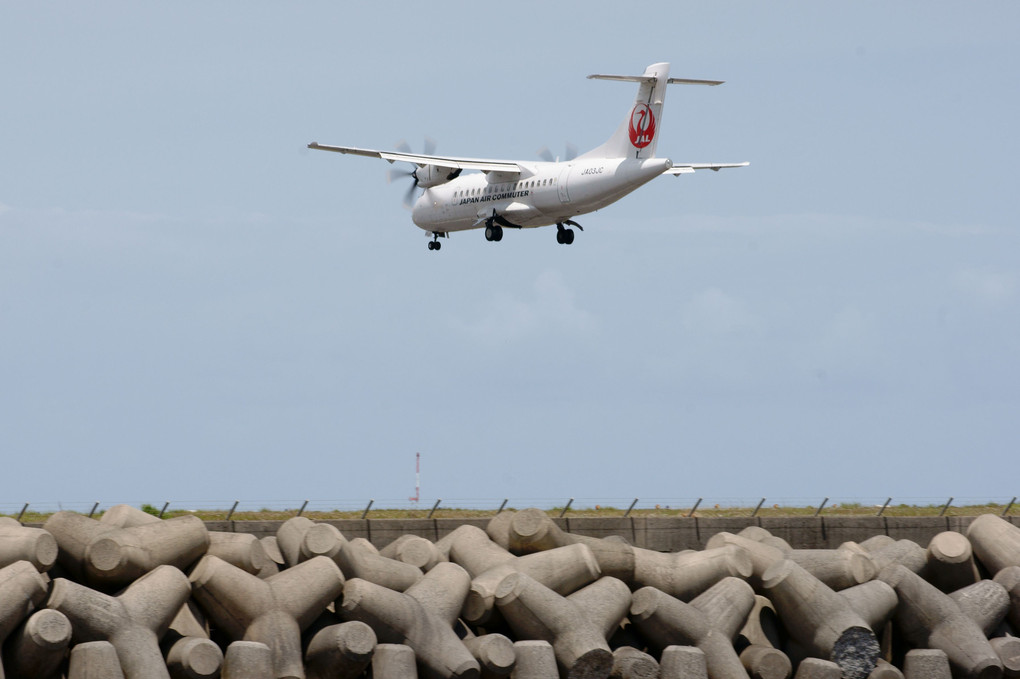 日本エアコミューター ATR-42-600  JA03JC