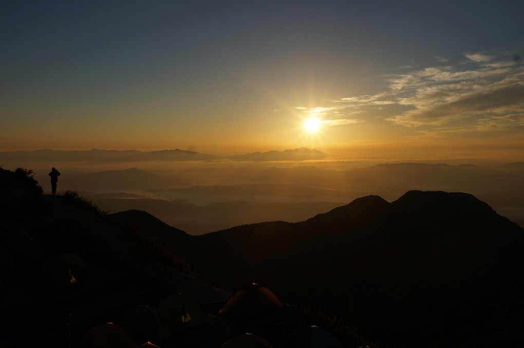 燕岳山行