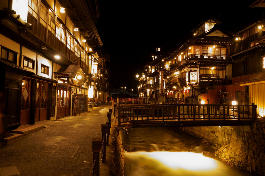 銀山温泉 夜景