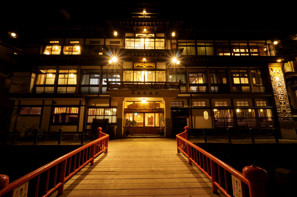 銀山温泉 夜景