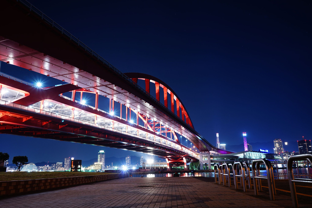 A shaft of light Bridge