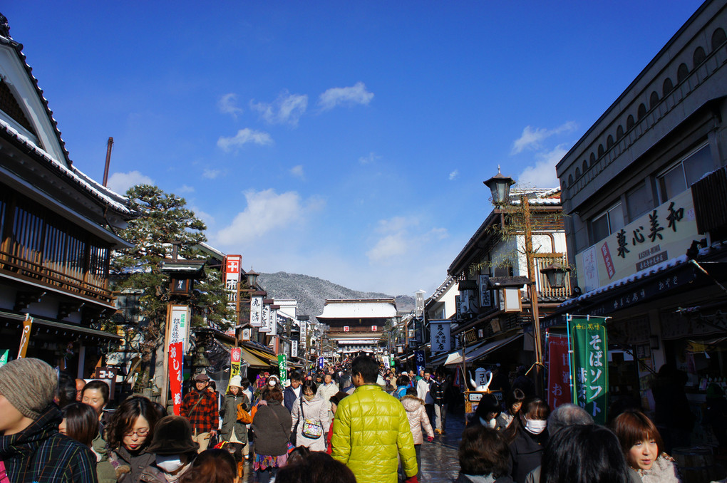 初詣は善光寺へ