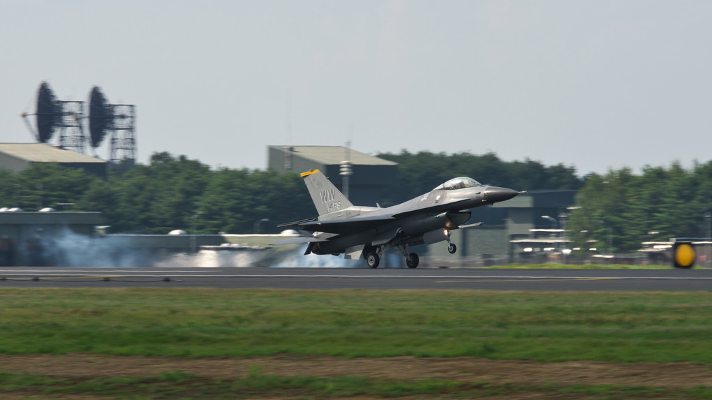三沢基地航空祭F-16