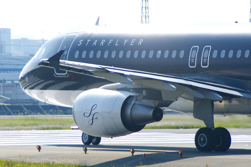 A320-200<STAR FLYER> JA06MC  