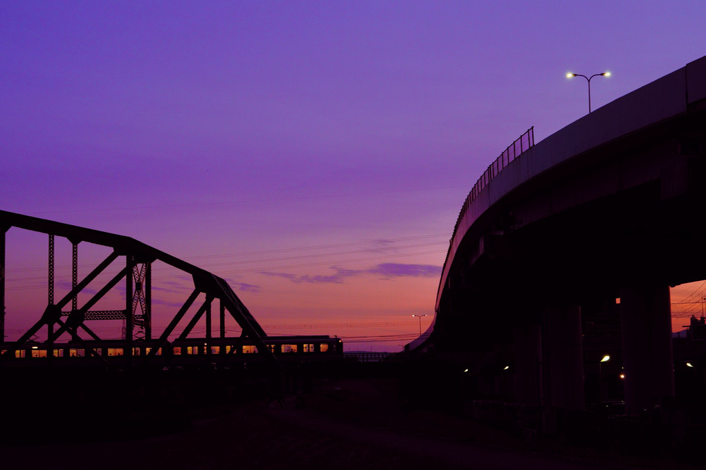 宇治川橋梁の夕景