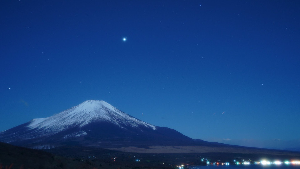 初のフルサイズ