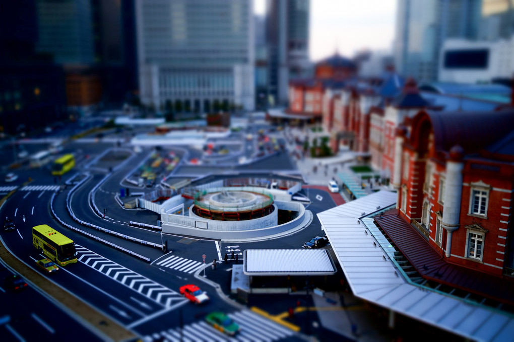 Miniaturize Tokyo Station