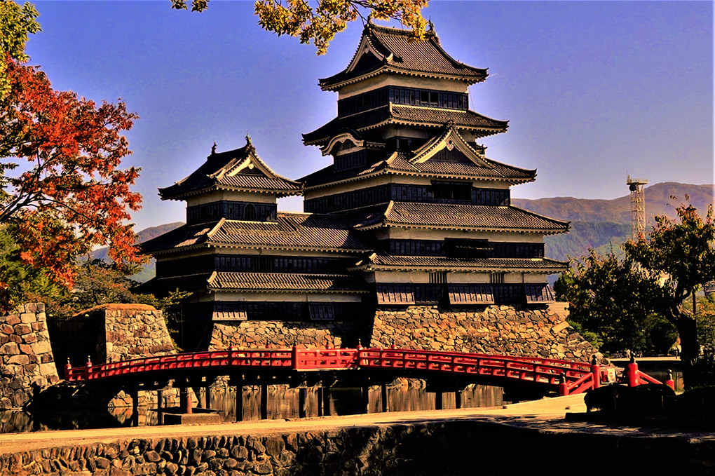 黄昏の松本城
