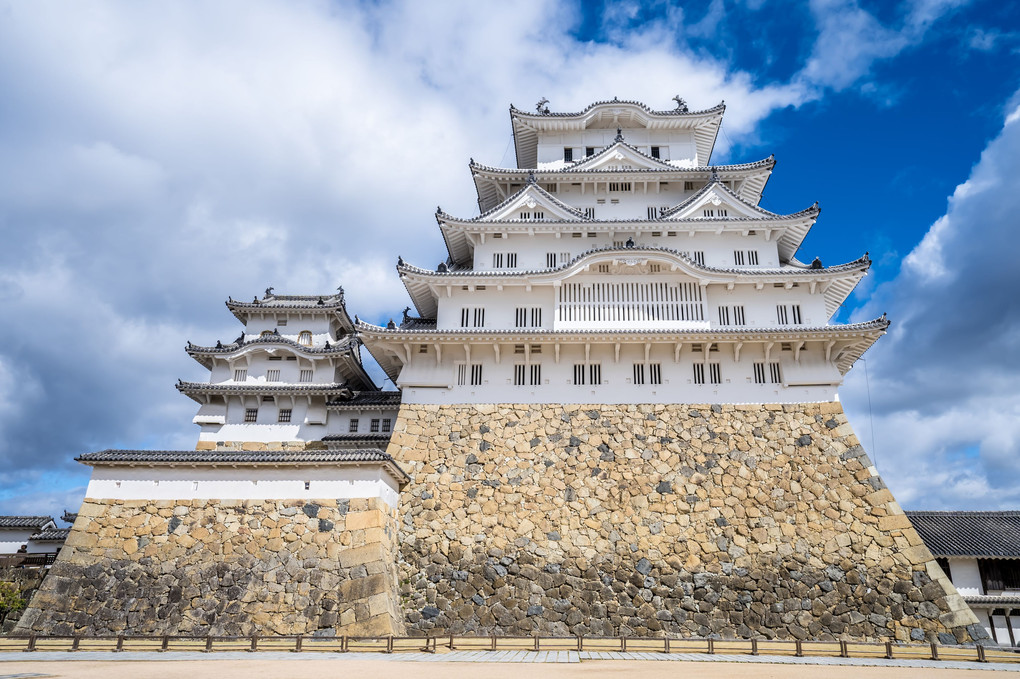 「現存12天守」の一つ 世界遺産「姫路城」