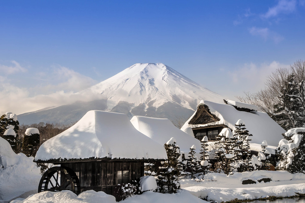 日本の冬　－原風景 忍野八海ー