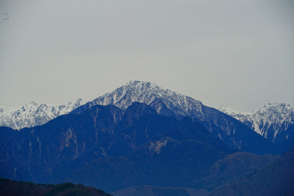 木曽谷より望む中央アルプス（木曽山脈） 三沢岳