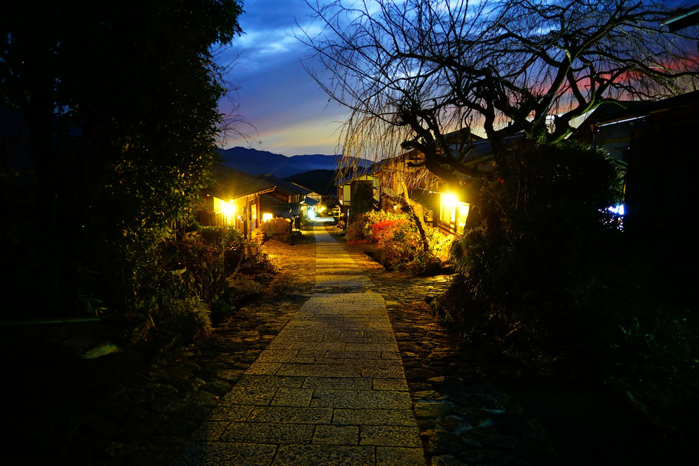 中山道　第四十三番宿場　木曽路　馬籠宿  