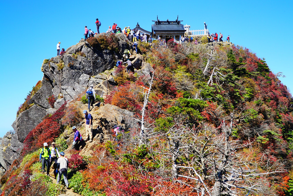 日本百名山　石鎚山の紅葉