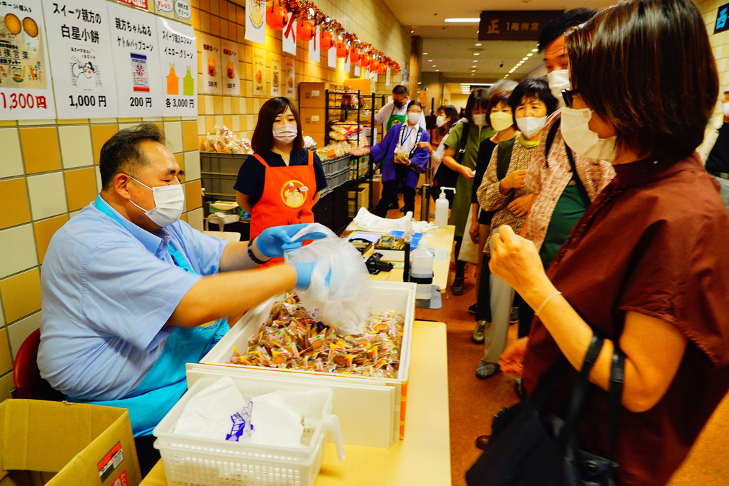 　令和四年　九月場所　秋場所  スイーツ親方の店　芝田山親方　元横綱・大乃国