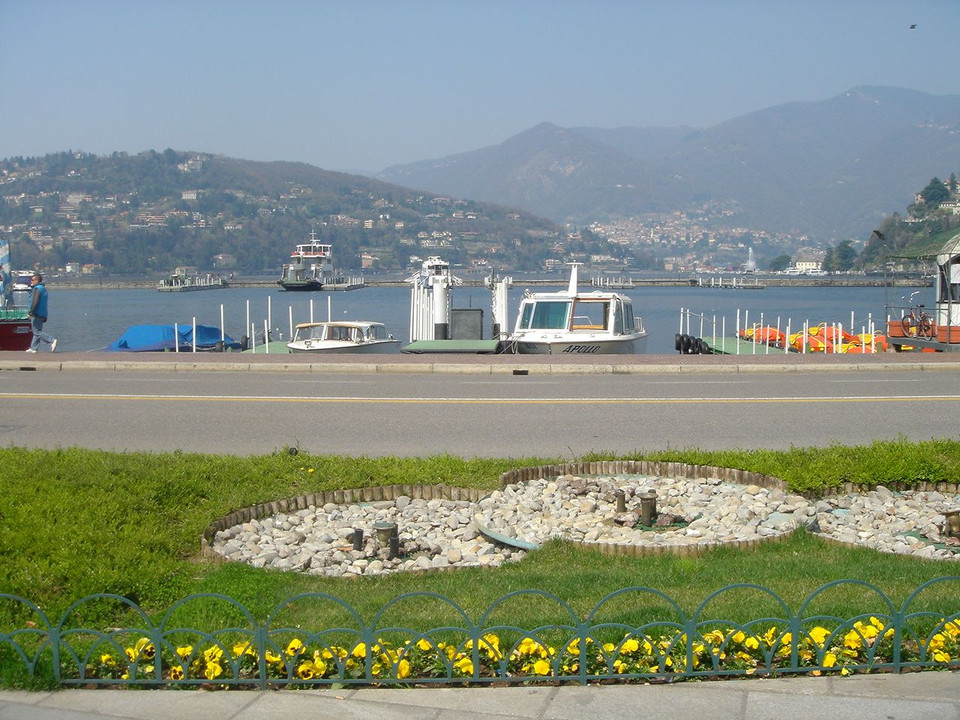 2006年4月8日　イタリア　コモ湖