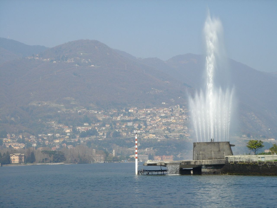 2006年4月8日　イタリア　コモ湖